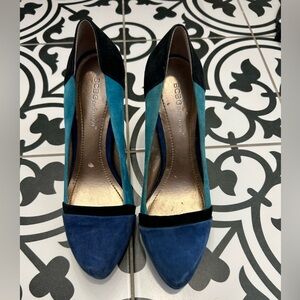 BCBGeneration Teal and Navy Heels size 8.5